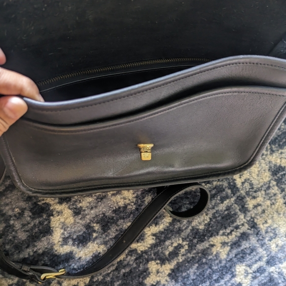 Authentic vintage coach purse - Picture 6 of 8